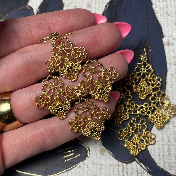 Vintage Large Royal Gold Filigree Articulated Dangle Earrings D1 - Picture 5 of 7